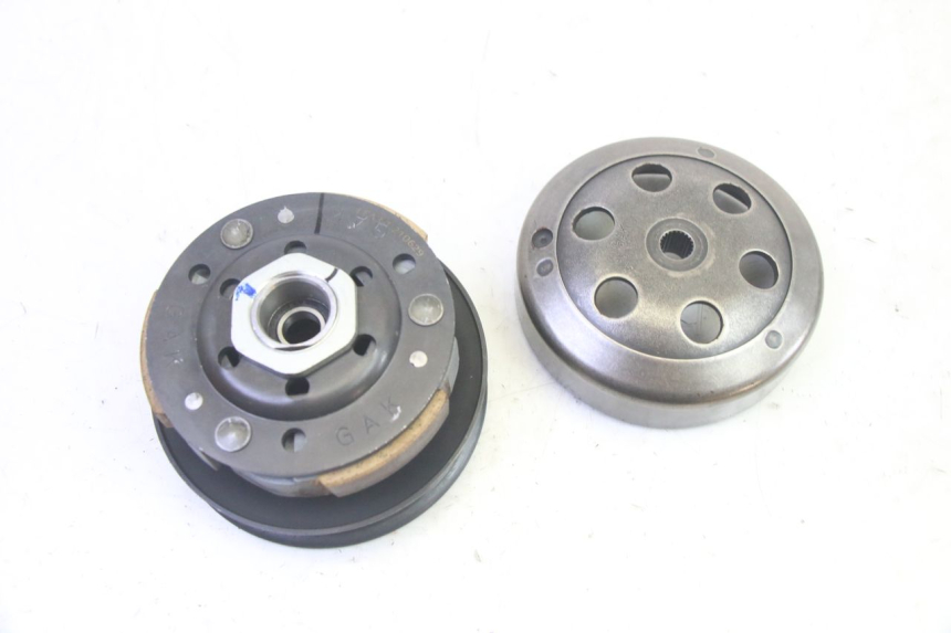 photo de CLUTCH KYMCO AGILITY 4T 50 (2018 - 2022) - Technical close-up