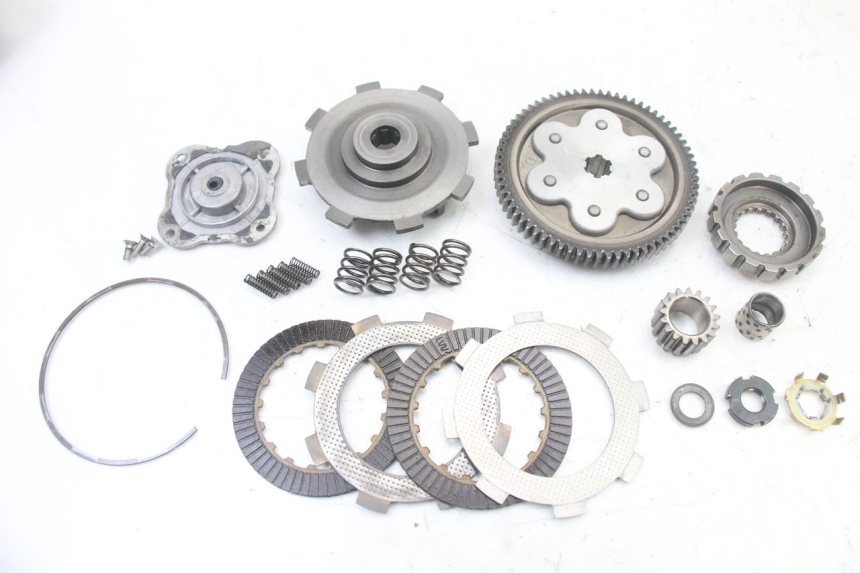 photo de CLUTCH APOLLO RFZ 125