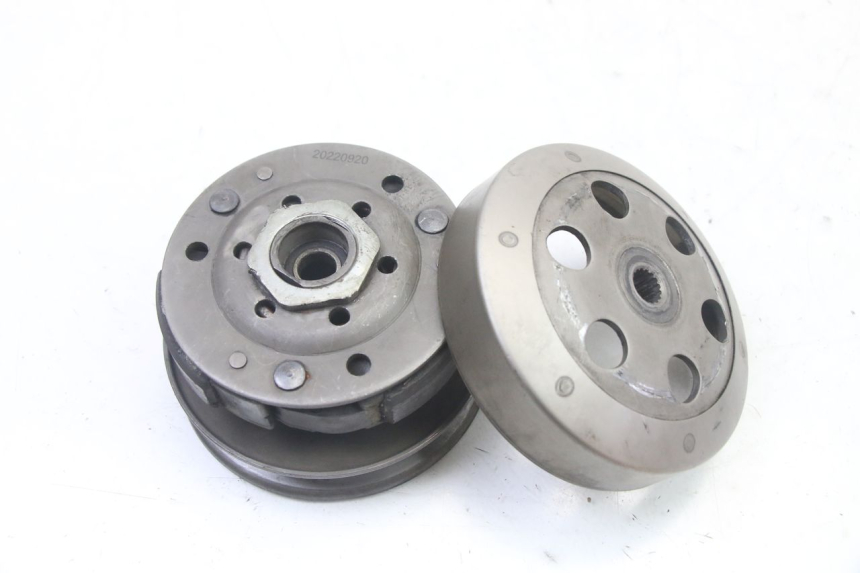 photo de CLUTCH MBK BOOSTER SPIRIT NAKED 50 (2004 - 2017)