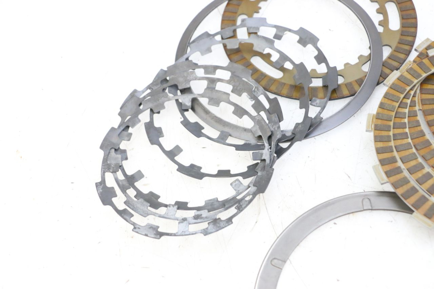 photo de CLUTCH SUZUKI BURGMAN EXECUTIVE ABS 650 (2006 - 2012) - Component zoom