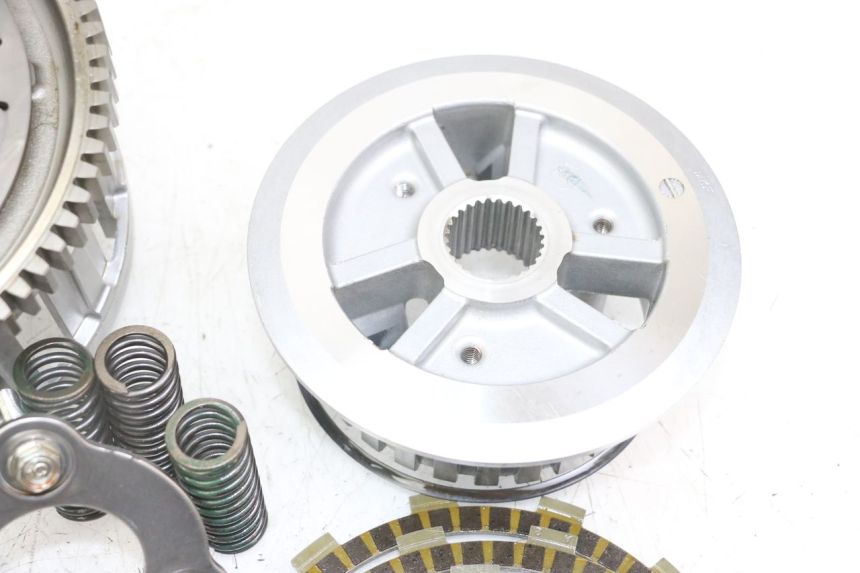 photo de CLUTCH HONDA CB R 1000 (2018 - 2023)