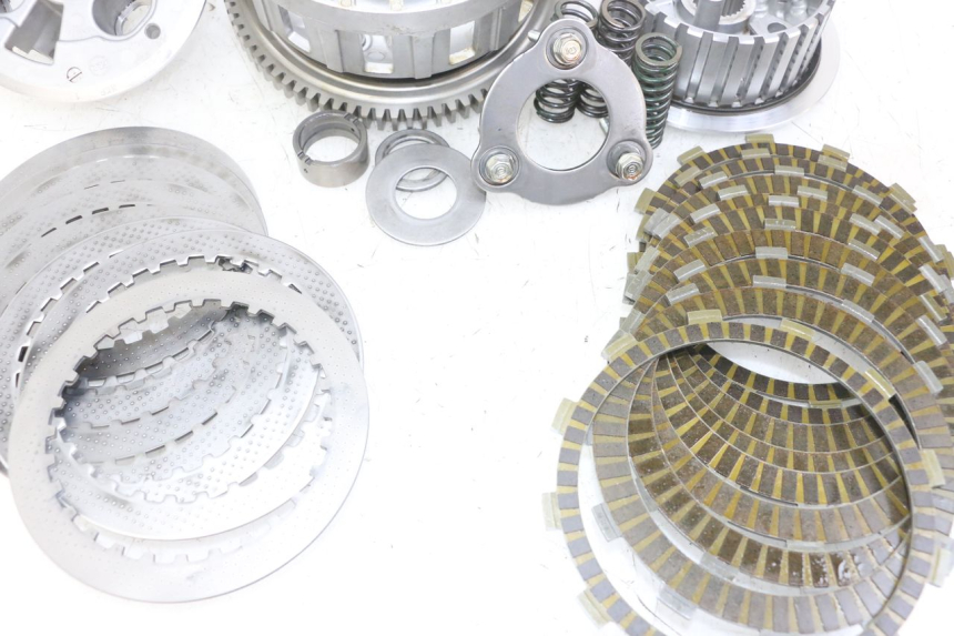 photo de CLUTCH HONDA CB R 1000 (2018 - 2023)
