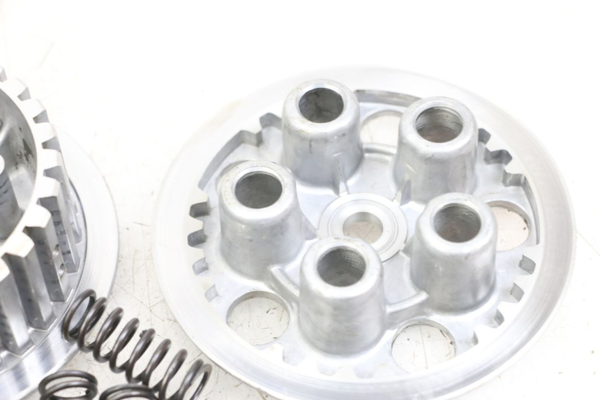 photo de CLUTCH SUZUKI GSX E 250 (1982 - 1983)