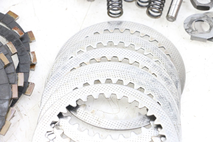 photo de CLUTCH SUZUKI GSX E 250 (1982 - 1983)