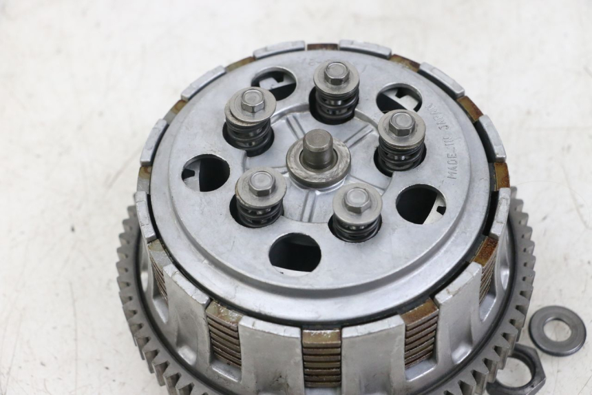 photo de CLUTCH SUZUKI GSX E 250 (1982 - 1983)