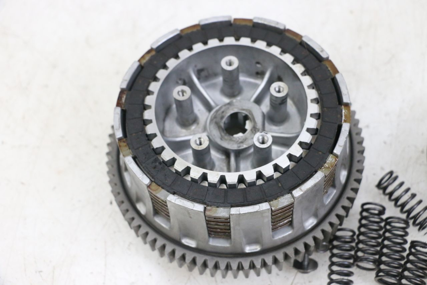 photo de CLUTCH SUZUKI GSX E 250 (1982 - 1983)