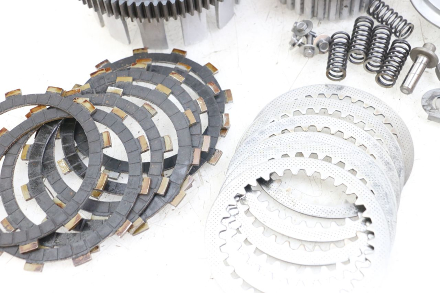 photo de CLUTCH SUZUKI GSX E 250 (1982 - 1983)