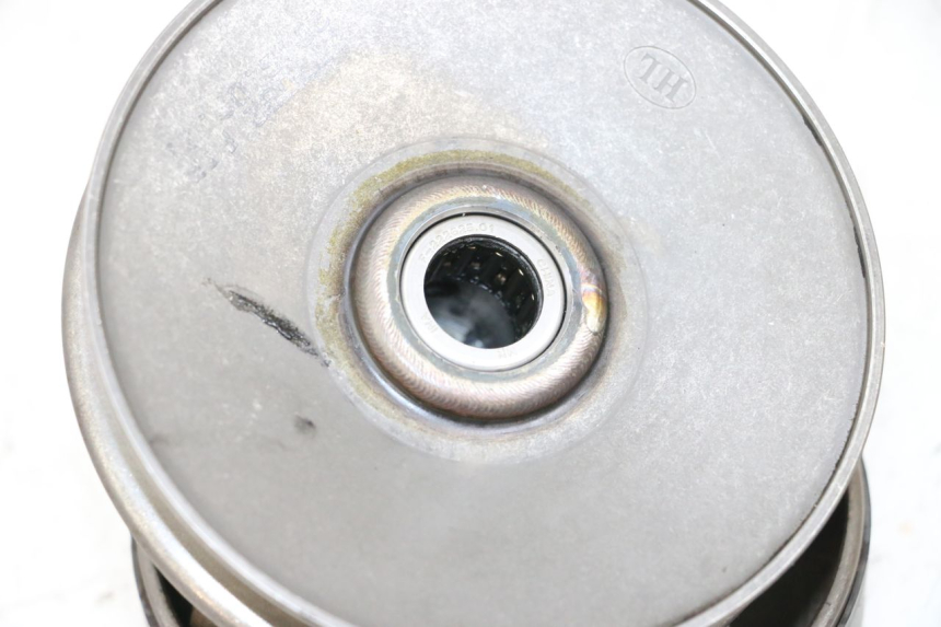 photo de CLUTCH PEUGEOT KISBEE 2T 50 (2010 - 2017) - Technical close-up