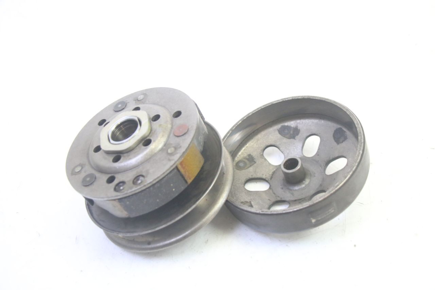 photo de CLUTCH PEUGEOT KISBEE 4T 50 (2018 - 2022) - Main view