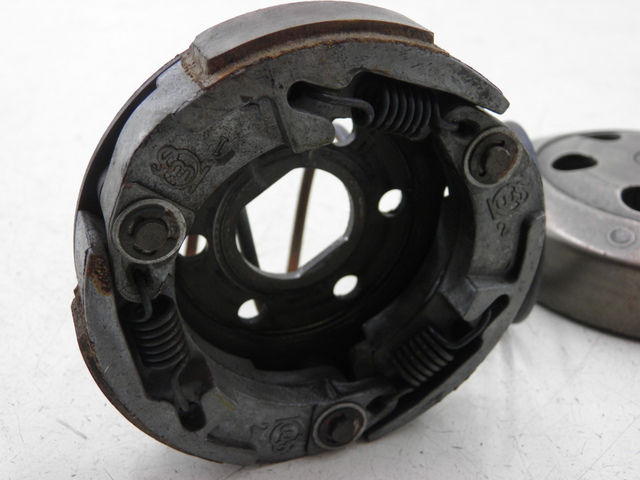 photo de CLUTCH KYMCO AGILITY 4T 50 (2005 - 2018)