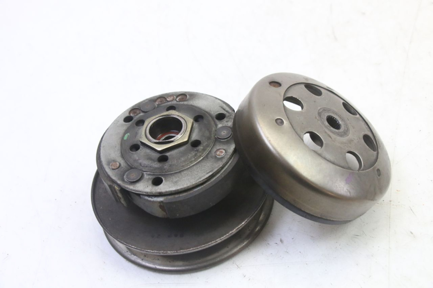 photo de CLUTCH PIAGGIO LIBERTY 4T 50 (2009 - 2015)