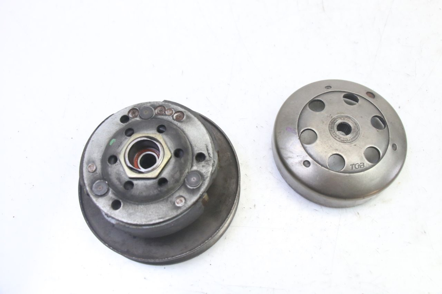photo de CLUTCH PIAGGIO LIBERTY 4T 50 (2009 - 2015)