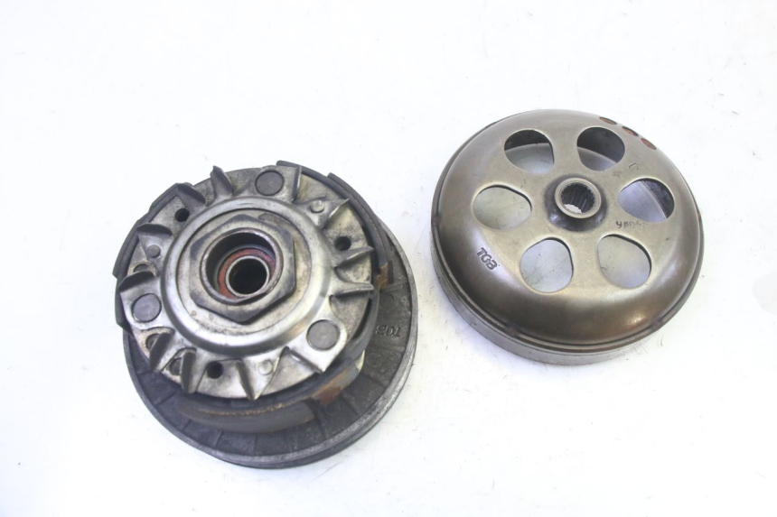 photo de CLUTCH PIAGGIO MP3 RL 250 (2007 - 2010)