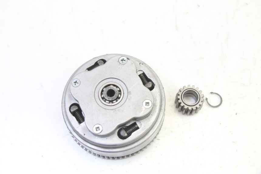 photo de CLUTCH APOLLO RFZ 125
