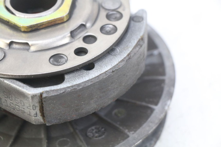 photo de CLUTCH PEUGEOT SATELIS COMPRESSOR K15 125 (2006 - 2009)