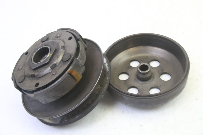 photo de CLUTCH PEUGEOT SATELIS 125 (2013 - 2018)