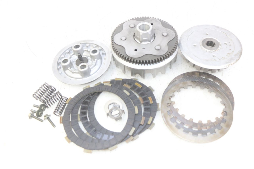 photo de CLUTCH YAMAHA SR 125 (1982 - 2003)