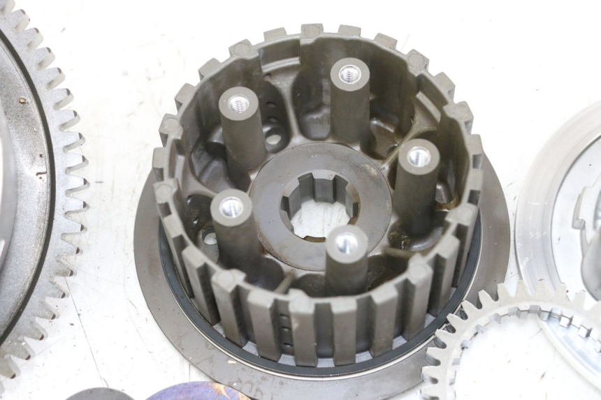 photo de CLUTCH SUZUKI GSR 750 (2011 - 2017)