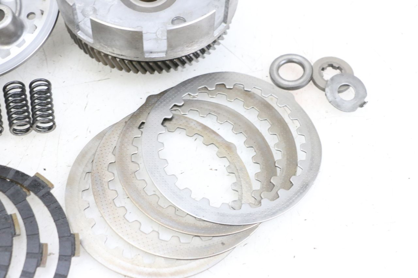 photo de CLUTCH YAMAHA TTR 125 (2000 - 2020) - Focus on structure