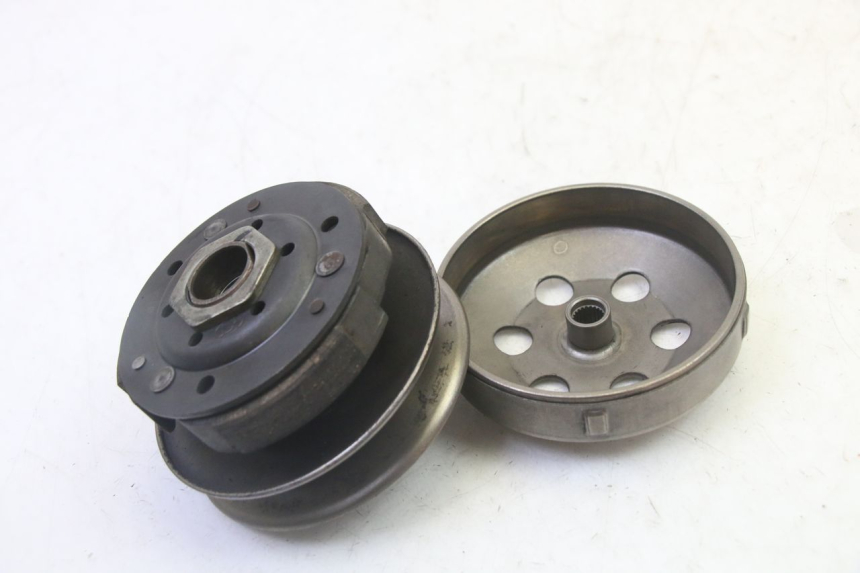 photo de CLUTCH GTS VICI 4T 50 (2020 - 2025)