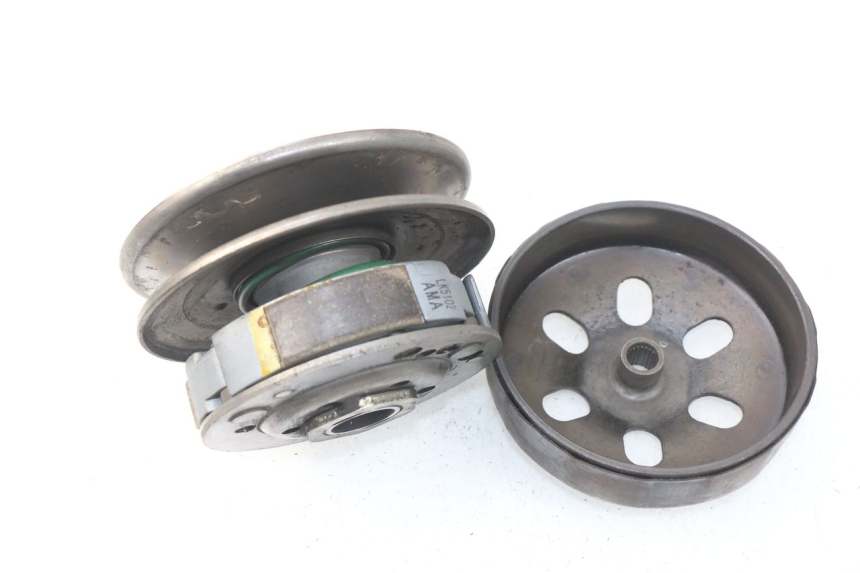 photo de CLUTCH PEUGEOT VIVACITY NEW 4T 50 (2008 - 2017)