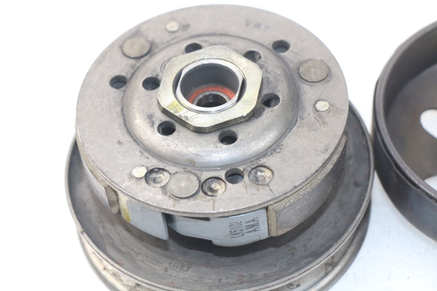 photo de CLUTCH PEUGEOT VIVACITY NEW 4T 50 (2008 - 2017)