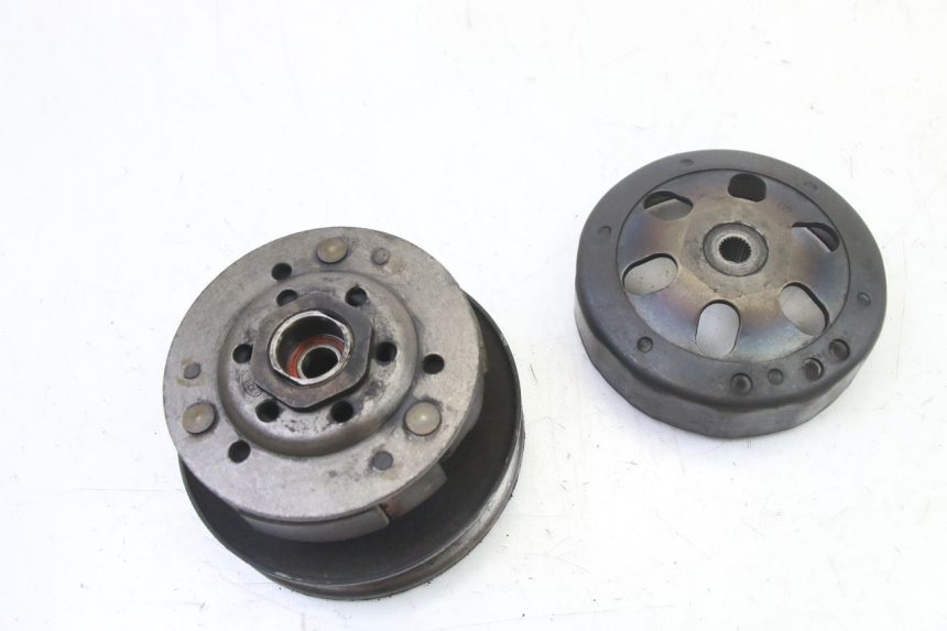 photo de CLUTCH PEUGEOT VIVACITY NEW 4T 50 (2008 - 2017)