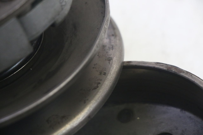 photo de CLUTCH PEUGEOT VIVACITY NEW 4T 50 (2008 - 2017)