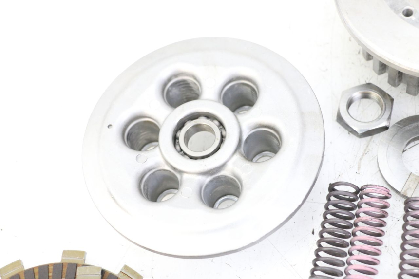 photo de CLUTCH YAMAHA FZ6 FAZER S2 600 (2007 - 2011)