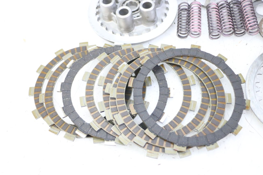 photo de CLUTCH YAMAHA FZ6 FAZER S2 600 (2007 - 2011)
