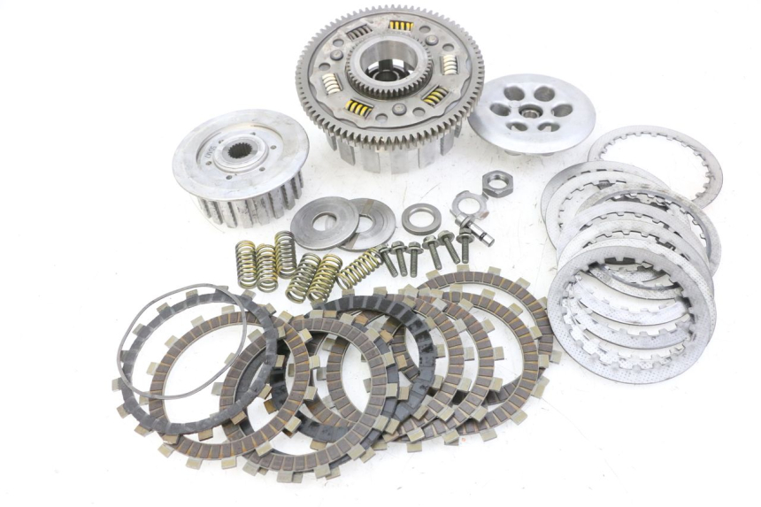photo de CLUTCH YAMAHA FZS FAZER 600 (2001 - 2003)