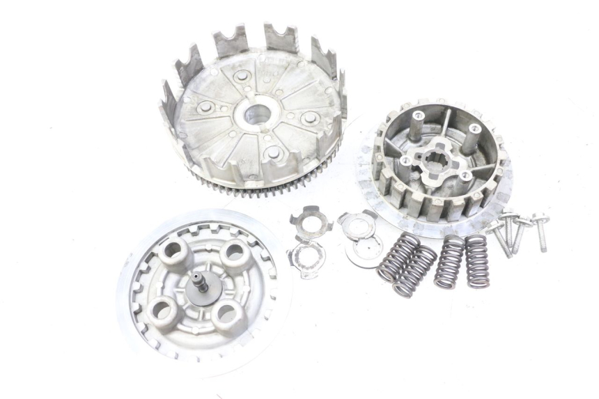 photo de CLUTCH YAMAHA SR 125 (1982 - 2003)