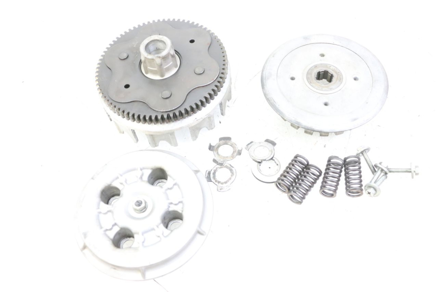 photo de CLUTCH YAMAHA SR 125 (1982 - 2003)