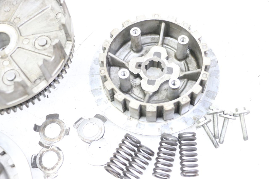 photo de CLUTCH YAMAHA SR 125 (1982 - 2003)