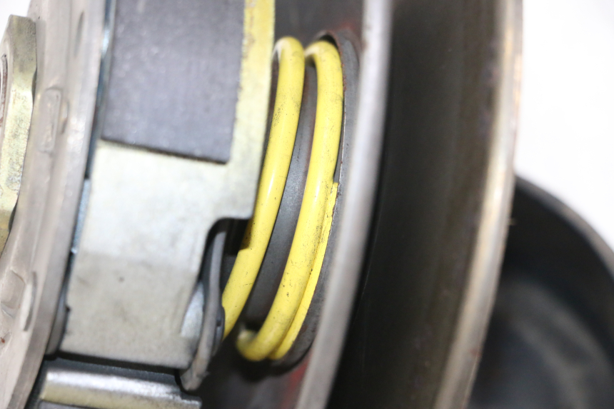 photo de CLUTCH YAMAHA YP MAJESTY 125 (2002 - 2006)
