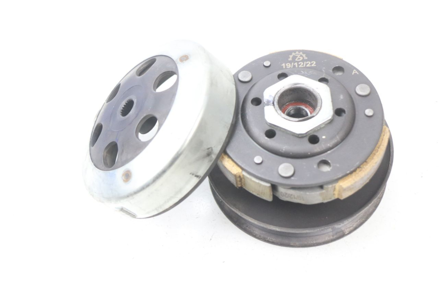 photo de CLUTCH UNIVERSAL BIKE ZN50QT-11B 50 (2018 - 2021)