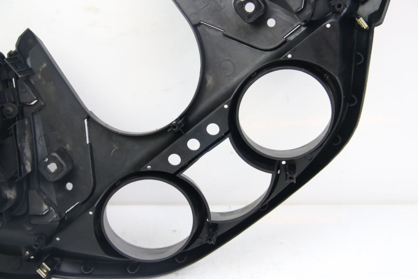 photo de SPEEDOMETER SURROUND KYMCO DINK STREET 125 (2009 - 2014)