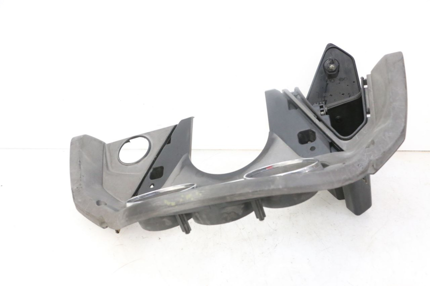 photo de SPEEDOMETER SURROUND KYMCO DINK STREET 125 (2009 - 2014)