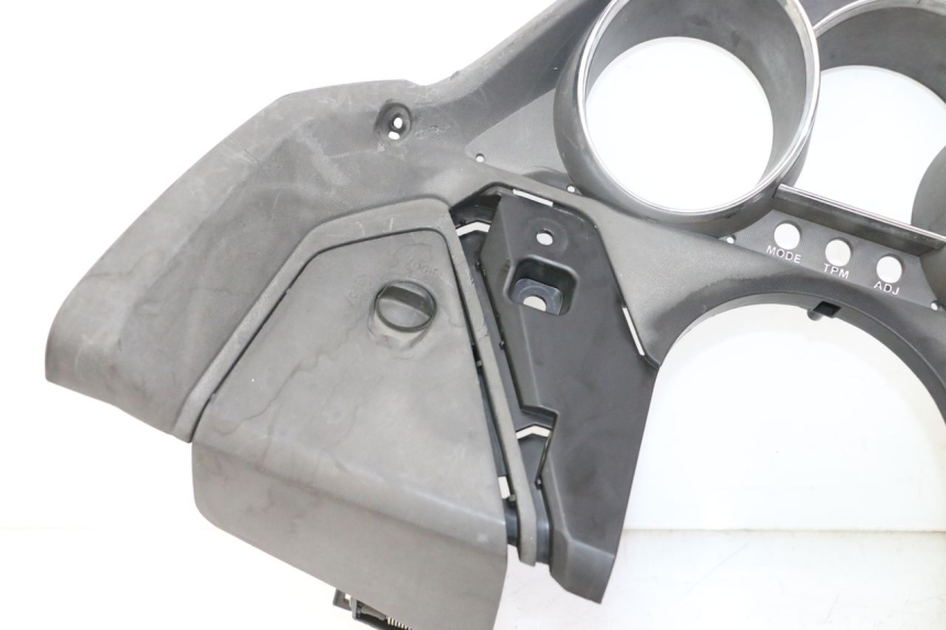 photo de SPEEDOMETER SURROUND KYMCO DINK STREET 125 (2009 - 2014)