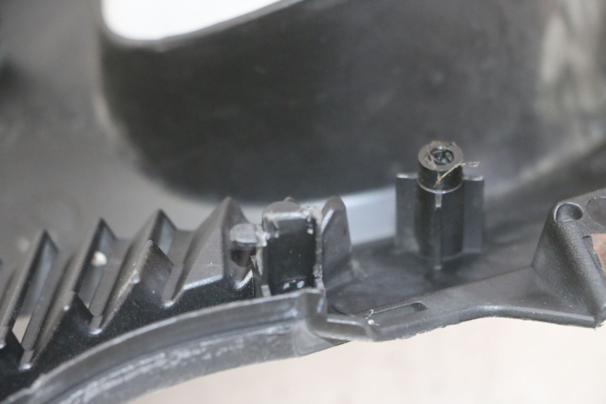 photo de SPEEDOMETER SURROUND HONDA FES S-WING SWING ABS 125 (2007 - 2015)