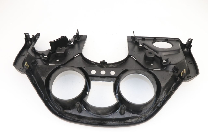 photo de SPEEDOMETER SURROUND KYMCO DINK STREET 125 (2009 - 2014)