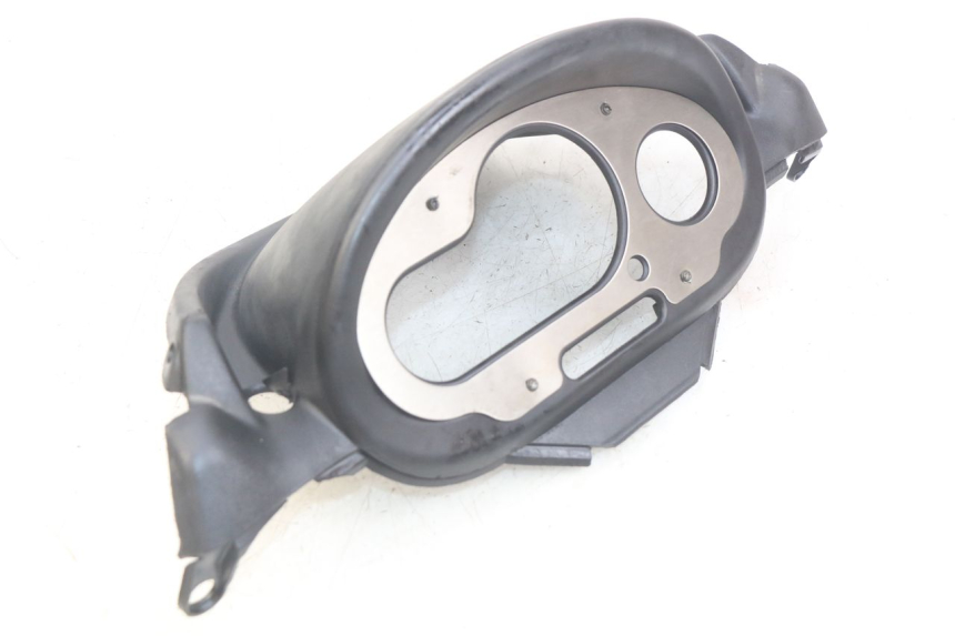 photo de SPEEDOMETER SURROUND PEUGEOT ELYSEO 125 (1999 - 2004)