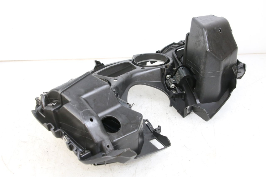 photo de SPEEDOMETER SURROUND PIAGGIO X10 125 (2012 - 2017)