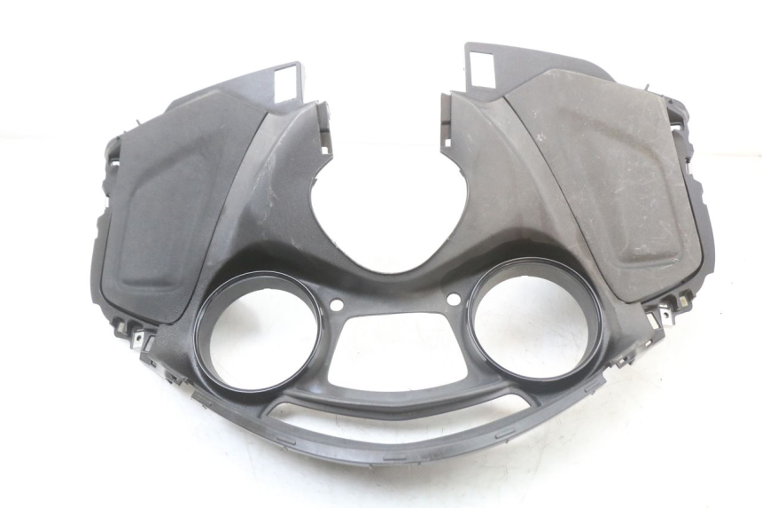 photo de SPEEDOMETER SURROUND PIAGGIO X10 125 (2012 - 2017)