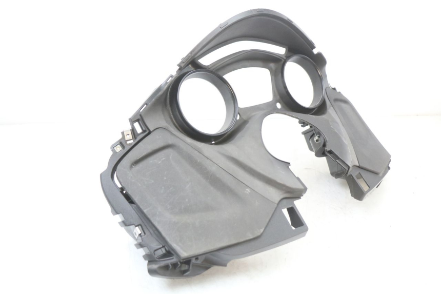 photo de SPEEDOMETER SURROUND PIAGGIO X10 125 (2012 - 2017)