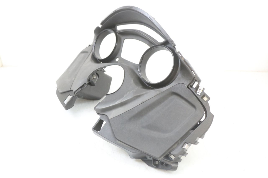 photo de SPEEDOMETER SURROUND PIAGGIO X10 125 (2012 - 2017)