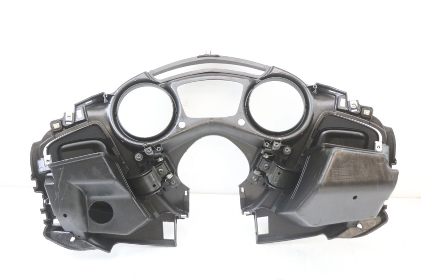 photo de SPEEDOMETER SURROUND PIAGGIO X10 125 (2012 - 2017)