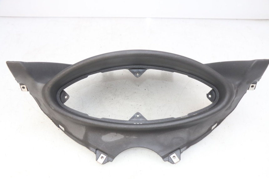 photo de SPEEDOMETER SURROUND PIAGGIO X9 EVOLUTION 250 (2003 - 2007)