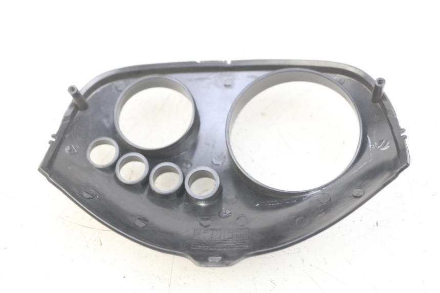 photo de SPEEDOMETER SURROUND PIAGGIO ZIP 2T 50 (2009 - 2019)