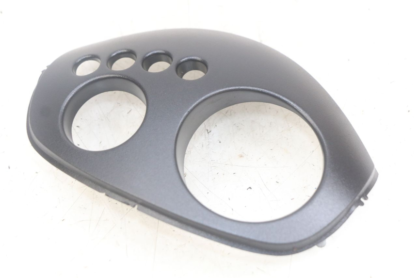 photo de SPEEDOMETER SURROUND PIAGGIO ZIP 2T 50 (2009 - 2019)